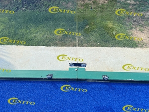 Pista de Pádel Panorámica de Color Personalizado EXITO con Tamaño Ajustable para Adaptarse a las Necesidades de Hoteles, Villas y Centros de Ocio - Product Image 1