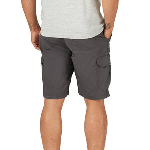 Pantalones cortos Cargo de secado rápido estilo callejero para hombre, algodón y poliéster, patrón de felpa para fitness con logotipo sólido impreso personalizado - Product Image 3