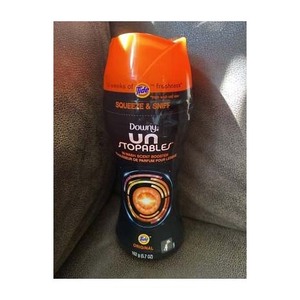 Perles de lessive Premium Tide avec un parfum frais et plus de 80% de contenu actif - Product Image 1