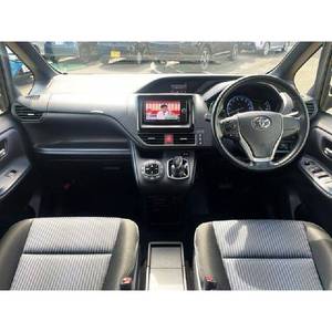2016er Voxy Sightseeing-Bus & -Auto, Schwarz, 7 Sitze, mit 269.000 km Laufleistung - Product Image 2