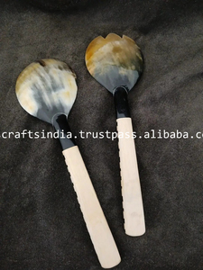 Cuchara de resina hecha a mano, herramientas de ensalada ligeras duraderas y elegantes, aptas para lavavajillas para el hogar, cocina, elementos esenciales de mesa modernos - Product Image 3