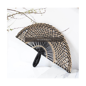 Ventilateur en bambou écologique ventilateur en feuille de palmier paille naturelle ventilateur à main de refroidissement artisanat fait à la main ventes à l'exportation en vrac - Product Image 2