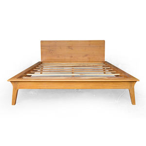 Lit en bois de teck de style vintage Lits en bois fabriqués à la main - Product Image 1