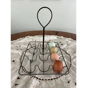 Nouveauté, support à œufs en fer forgé vintage, durable, finition noire, design personnalisé pour la décoration de la cuisine et de la table à manger - Product Image 4