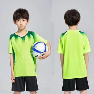 ชุดเสื้อฟุตบอลสำหรับเด็กชุดเสื้อฟุตบอลผ้าโพลีเอสเตอร์100% ตัดแบบทึบลายแบบอัตโนมัติโลโก้หน้าบริการ OEM - Product Image 3