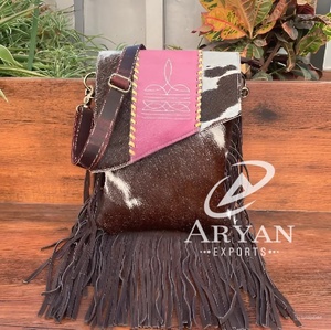 Hair On Hide Fur Leather Estilo occidental Boot Stich Nuevo diseñador Fringe Bag Bolso Sling Bag Bohemian Women's Multi Usos Bolso - Product Image 1