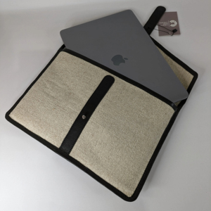 Funda para portátil de cuero puro Unisex de fabricante, hecha a mano india, regalo de cuero puro personalizado, uso de oficina para hombres y mujeres - Product Image 1