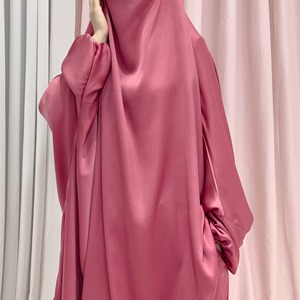Abaya longue pour femmes musulmanes, robe élégante de Dubaï, polyester respirant, léger, mode extérieure, vêtements de prière, meilleure qualité - Product Image 4