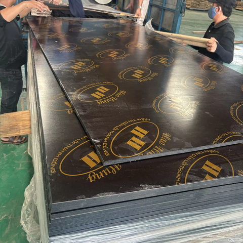 Best Quality 18mm Black Film Faced Plywood Sheet Anti-Slip Eco-Friendly 12/15mm Thickness Direct From Vietnam Factory