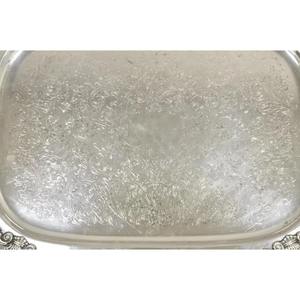 Plato de Servir Plateado con Borde Festoneado, Estilo Victoriano, Plateado en Plata Inglesa Vintage - Product Image 4