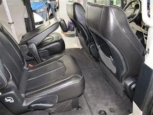 Minivan V-OYAGER LXi 2020 d'occasion, extrêmement propre, traction avant - Product Image 3