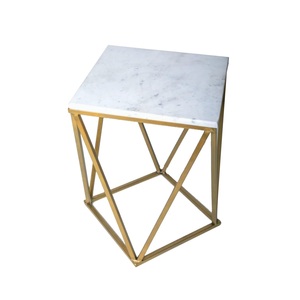 Tables de décoration de salon Mini tables plaquées or au design chaud Meubles décoratifs Plateau en verre imbriqué fini or - Product Image 4