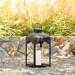 Venta caliente Metal negro moderno hecho a mano interior/exterior velas linternas nueva llegada tubos de vidrio superiores curvos decoración del hogar - Product Image 6