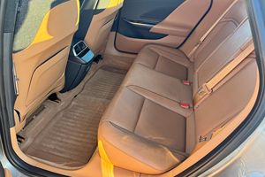 2023 L U C I D Air Touring Auto de Bajo Kilometraje con Caja de Cambios Automática, Dirección Suave, Gasolina/Eléctrico, Batería de Litio - Product Image 6