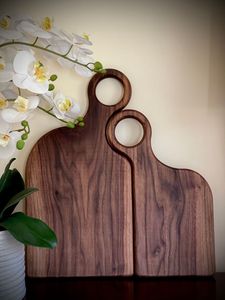 Tabla de cortar de madera de acacia de primera calidad, paleta de madera duradera con mango para tabla de queso y bloques de cortar - Product Image 2