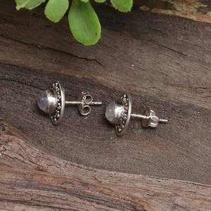 Boucles d'oreilles fines faites à la main en argent sterling 925 améthyste bleue Flash taille de pierre 5x5mm pour fête ou cadeau - Product Image 5