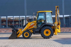 Chargeuse sur pneus compacte jaune pour travaux de construction et utilisation agricole - Product Image 2