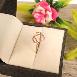 Anillo de plata esterlina 925 infinito nudo de amor al por mayor joyería fina con conjunto de bisel circón rodio plateado - Product Image 3