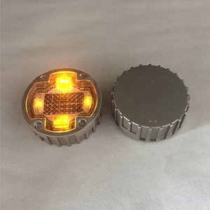Luz de Señalización Vial Solar de Aluminio, Impermeable IP68, 1000m de Distancia Visual, 72 Horas de Duración, <span class=keywords><strong>para</strong></span> Marcadores de Carreteras - Product Image 3