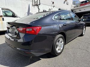UN BUEN COCHE USADO MALIBU LS FWD SEDÁN 2022 DE 160 HP 1.5L 14 AUTOMÁTICO - Product Image 4