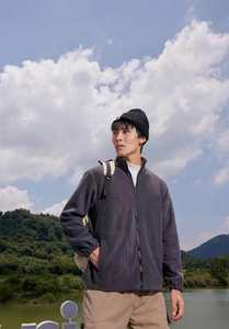 Veste polaire chaude pour homme, veste thermique zippée respirante pour la randonnée hivernale et les activités de plein air décontractées. - Product Image 2