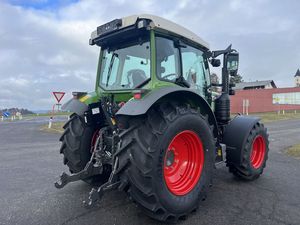 Fendt 210 Vario เครื่องจักรกลการเกษตรสำหรับขาย - Product Image 2