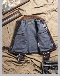 Venta al por mayor 2025 chaqueta de cuero de vaca de alta calidad para hombres forro de piel de oveja personalizado 100% chaquetas de cuero de los hombres logotipo personalizado - Product Image 5