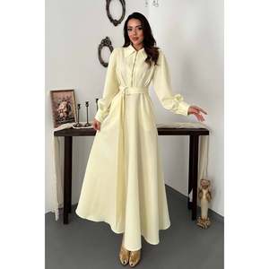 Robe jaune plissée à fermeture éclair sur le devant pour femme Elisa Fashion - Product Image 1