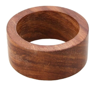 Rond de serviette en bois fait main de haute qualité décoration de fête d'événement dîner pièce de conception sculptée de table avec couleur bois naturel - Product Image 6