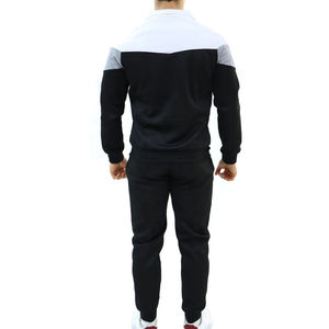 Conjunto Deportivo de Invierno para Hombre, Fabricante de Ropa Deportiva OEM ODM, Pakistán, Outfitize International - Product Image 3