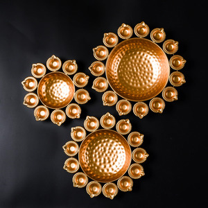 Elegante cuenco Urli Diya, un símbolo de paz y prosperidad, cuenco Urli tradicional, mejora la decoración de tu hogar con una belleza atemporal - Product Image 5