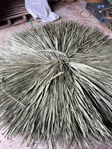 Couvertures de parapluie en feuille de palmier fabriquées à la main pour cabanes de plage-Bars Tiki, feuille de palmier naturelle pour les bourgeons de toiture, toiture anti-chaleur - Product Image 4