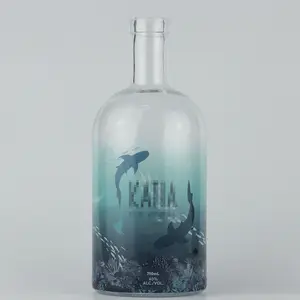 Offres Spéciales Logo personnalisé vide liqueur Vodka Gin bouteille 700ml bouteille en verre