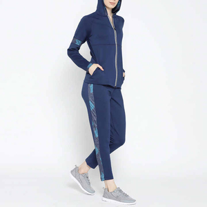 Custom Logo <b>Ladies</b> Breathable and Eco-Friendly <b>Jogging</b> <b>Suits</b> 2-Piece Sets Women Tracksuits for Winter Online Sale - Product Image 3