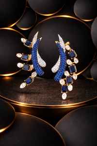 จี้ทองคำแท้ 9K ประดับมุกพอลกี้ ทรงเรเดียนท์คัท สำหรับผู้หญิง แบรนด์ Knndan Meena พร้อมใบรับรอง IGI - Product Image 2