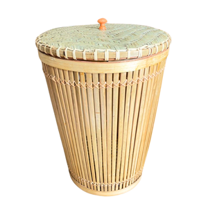 Cesta de lavandería de bambú de ratán de jacinto de agua ecológica con tapa, solución de almacenamiento sostenible y elegante - Product Image 1