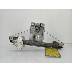 Mécanisme de levage de la vitre arrière. SX RENAULT Clio Série IV 827013204R (12>19) - Product Image 4