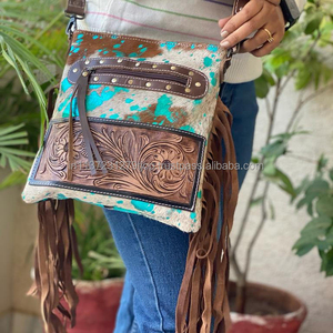 Bolso de piel de vaca de estilo occidental con flecos de piel metálica, bolso bandolera, bolsos tallados a mano, ropa de fiesta, pelo de mujer en la piel - Product Image 2