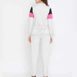 ชุดวอร์มมีฮู้ดสำหรับผู้หญิง ทรงปกติ สไตล์ลำลอง ใส่ได้ทุกวัน เหมาะกับฤดูหนาว ผลิตจากผ้าฝ้าย/โพลีเอสเตอร์คุณภาพสูง ผลิตในปากีสถาน สีพื้น ขายดี - Product Image 4