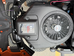 ราคาขายส่งเครื่องตัดหญ้าแบบ Zero Turn ยี่ห้อ Husqvarna รุ่น Smart Control ขนาด 54 นิ้ว 24 แรงม้า เครื่องยนต์ Kohler สภาพใหม่/มือสอง คุณภาพพรีเมียม มีสินค้าในสต็อก - Product Image 4