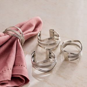 Anillo de Servilleta Decorativo de Hierro, Diseño Europeo de Lujo, Duradero y Ecológico para Arreglos de Mesa de Boda, Personalizable para un Toque Refinado - Product Image 1
