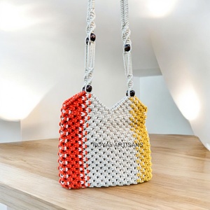 Macrame กระเป๋าโท้ททำด้วยมือสไตล์โบฮีเมียนได้แรงบันดาลใจจากการถักโครเชต์กระเป๋าสะพายไหล่ชายหาดผ้าคอตตอนซับในแฟชั่นทันสมัยมีซิปที่จำเป็น - Product Image 1