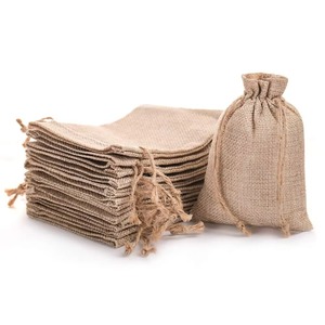 Lot de 4 sacs en toile de jute de grande taille, parfaits pour les sacs d'épicerie, de qualité supérieure et naturels par ACMI - Product Image 6