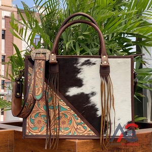 กระเป๋าแมสเซ็นเจอร์ทำมือแบบมีสายสะพายไหล่ทำจากหนังวัวกระเป๋าถือแฟชั่นแบบพกพา - Product Image 1