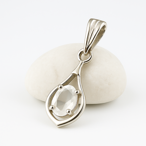 Colgante Clásico Minimalista Unisex Hecho a Mano de Plata de Ley con Baño de Rodio y Piedra Lunar Ovalada con Microincrustaciones - Product Image 2