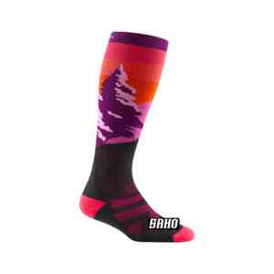 Chaussettes GAA brodées sur mesure fabriquées au Pakistan avec des couleurs de club coupe extensible et fil de sport évacuant l'humidité - Product Image 4