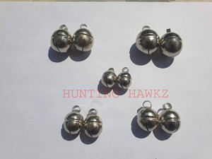 Clochettes de fauconnerie à double tonalité en laiton et argent de Lahori, fabriquées à la main au Pakistan - Product Image 2