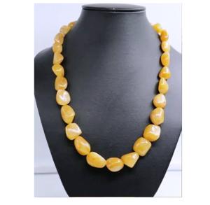 Collier en résine pour femmes Collier multicolore foncé fait à la main avec ange écologique et style bouddhiste - Product Image 3