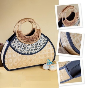Bolso de moda para mujer, bolsa de algas marinas hecha a mano con asa de Vietnam, a la venta - Product Image 3