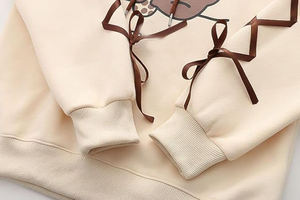 Sweat à capuche zippé de haute qualité pour femmes, confortable et élégant, parfait pour les vêtements décontractés et les entraînements - Product Image 5